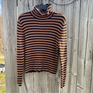 Mountain Lake‎ Women's Striped Turtleneck Sweater Size L